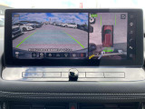 パーキングサポートシステム付きで車庫入れ楽々です
