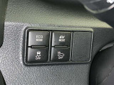 【横滑り防止機能】 車両走行安定補助システム搭載  車が横滑りしそうになった際に、横滑りを防ぐ安全装備が付いています。