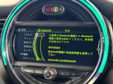 ●Bluetooth:お手持ちのスマートフォンなどと接続し、ハンズフリー通話や臨場感溢れるミュージック再生をお楽しみいただけます。無線接続ですので煩わしさもありません♪