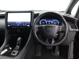 運転席廻りです。