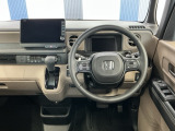 運転しやすいインパネ周りです!見やすいレイアウトで快適なドライブをサポートします!