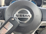 【キーレス】少し離れた場所からでもボタン一つでドアの開錠・施錠ができるのでとっても便利!ドアの鍵穴周りに傷をつけることもありません♪