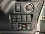 運転席の操作箇所です。ぜひ一度ご来店のうえご覧になってみてください♪