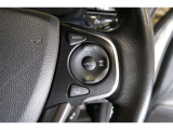 Hondaセンシングの機能のひとつ、アダプティブクルーズコントロール付!アクセルから足を離しても設定したスピードと前車との車間を保ち走行してくれます!車線維持もアシスト☆高速道路で疲労軽減ですね☆