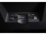 ETC2.0車載器を装備していますので、高速道路の料金所をスムーズに通過。料金もお得になる場合があります。