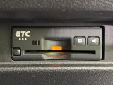 【ETC】高速道路の料金所をストレスなく通過!話題のスポットやサービスエリアに多い「スマートIC」利用時は必須のアイテムです。当店でセットアップを実施、ご納車当日からすぐにご利用いただけます!