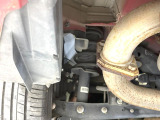お車を安心してお乗りいただく為には、足回りの定期点検が欠かせません。サービスサポート(有償保証)では無料点検もご提供しており、安心のカーライフをお過ごしいただけるサポート体制が整っています。