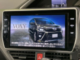 【10.5インチナビ】高級感とインパクトのある大画面ナビを装備。各種オーディオ操作はもちろん、スマホ連携もできる利便性の高いナビです♪