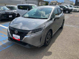 新車メーカー保証に準じた保証を1年間無償で受けられる「まごころ保証」、さらに保証を延長できる「まごころ保証プラス」「まごころ保証プラス&alpha;」をご用意しております。