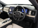 XC90 ウルトラ T8 AWD プラグインハイブリッド 4WD 