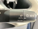 【オートライトシステム】暗くなると自動でライトが点灯するオ-トライト!昼間のトンネル走行などオートにしていると便利♪