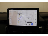メーカー装着ナビ。操作がわかりやすくらくらくに目的地設定できます。内装デザインにマッチしてます。