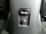 非常時やキャンプなどに役立つAC100Vコンセント付き