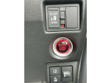 運転席操作部スイッチの画像です。