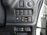 両側電動のスライドドアで楽々スムース!運転席からも開閉の操作もできます♪キーのスイッチひとつで自動開閉できる便利な機能もついてます♪
