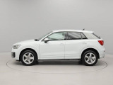 Q2 1.0 TFSI スポーツ 