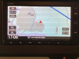 ナビゲーションは、インターナビ対応のGathers純正メモリーナビを搭載しています。Bluetoothオーディオ機能がありますので、スマートフォンなどの音楽も再生できます。