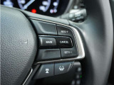 ◆アダプティブクルーズコントロール◆予め設定した車速内でクルマが自動的に加減速。前走車との適切な車間距離を維持しながら追従走行します。【LKAS】車線維持支援システムでステアリング操作を支援。