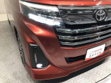 ★LEDヘッドライト★LEDは明るく遠くまで照らす光量で夜間走行の視認性を高めます。長寿命で省電力!見た目もスタイリッシュです。