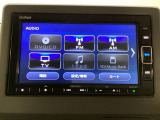 ドライブの必需品。見やすい・使いやすいメモリーナビを搭載。