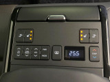 【シートヒーター&ベンチレーション】夏場は涼しい風でお尻や背中の熱やムレを防ぎ、冬はエアコンよりも早く温まってポカポカに!季節を問わず快適に過ごせます。