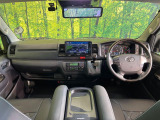 ハイエースバン 2.8 スーパーGL ディーゼル ダークプライム
