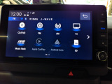 センターディスプレイが装備されております。AM/FMなどがご利用できます。