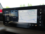 日産最新のインフォテイメントシステムはスマートフォンなどの通信機器に繋ぎさまざまなアプリを起動可能なシステムです。
