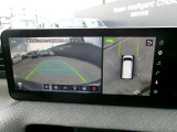 まるで上空から見下ろしているような感じで駐車が楽にできるインテリジェントアラウンドビューモニター!幅寄せが苦手な方でもサイドビューで確認することができますよ♪