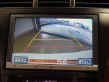 バックガイドモニターで、後方を確認しながら安心して駐車することができます。運転初心者も熟練者も必須の機能ですよ!