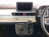 温度を設定すれば、自動で車内の温度管理をしてくれる優れものです♪ATミッションで運転楽々