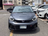 この車両のハイブリッド機構については初度登録年月から10年目まで、走行距離無制限の保証が付きます。保証範囲はハイブリッド機構のメインバッテリー(駆動用電池)からバッテリーコンピューターと幅広いです。
