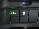 ◆パーキングセンサー◆車庫入れの時などに近くに障害物がある場合、障害物までの距離を音で知らせてくれます。