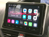 【ディスプレイオーディオ】お手持ちのスマートフォンとの連携で、ナビや音楽再生など各種アプリを使用可能。スマホに近い感覚でお使いいただけます♪