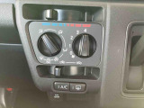 残価設定、通常クレジットと合わせた、お車購入時にしか加入できない大変お得な自動車保険もございます!現金購入予定だったお客様もこの保険に入るためにローンを組む方も増えております。詳細はスタッフまでどうぞ
