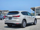 【CX-60】ドライビングエンターテインメントSUV。走ることの感動が感じられるクルマを目指し、五感で感じるクルマとの一体感と、心に響くエンジンサウンドと変速のリズムをつくり込みました。