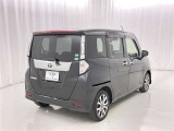 広々とした車内空間に優れた燃費性能。更にデザインも上質で人気のお車です!