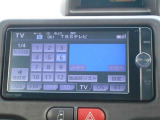★純正メモリーナビ付き★ フルセグTV・CD・DVD再生・ブルートゥース・SD音楽録音にも対応しています♪♪