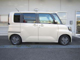 リヤドアはスライドドアなので狭い駐車スペースでのドアの開閉は気になりません。