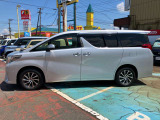 当店の在庫展示車はもちろん、グループ全店の在庫車の中から、ご希望に合ったお車をご提案させて頂きます。