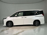 お車の現車確認と店頭納車可能なお客様に限らせて頂きます。  詳しくはスタッフまで!通話料無料のダイヤル「0078-6003-527324」