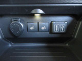 車内でお好きなエンタメ楽しめるHDMI&USBポート