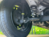 お車を安心してお乗りいただく為には、足回りの定期点検が欠かせません。サービスサポート(有償保証)では無料点検もご提供しており、安心のカーライフをお過ごしいただけるサポート体制が整っています。