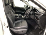 【運転席・助手席】です!実際お座りいただくのが分かりやすいと思いますので、ぜひお気軽にご来店ください♪状態もいいですよ☆