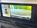 【アラウンドビューモニター】専用のカメラにより、上から見下ろしたような視点で360度クルマの周囲を確認することができます☆縦列駐車や幅寄せ時に活躍してくれます♪