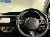 使いやすく運転しやすいレイアウトの運転席周り。