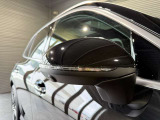 メルセデスの認定中古車「サーティファイドカー」には、最大100項目にも及ぶ点検・整備項目が設定されています>