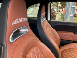 八光AUTO MOTIVEの強みはサポート力です。これまで培ってきた経験と技術力、スピードを生かして、お客様ひとりひとりを八光AUTO MOTIVE全店でサポートさせて頂きます。