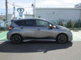 日産ディーラーなのでもちろん新車のご相談も承ります。