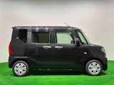 ドアは約90度に開くので荷物も積み込みやすく、乗り降りもしやすい♪ ロングドライブも快適に過ごせる工夫がいっぱいです♪♪